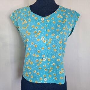 Handmade Cotton Blue Daisy Sleeveless Button Down Crop Top